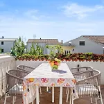 Amazing In With View Apartman *